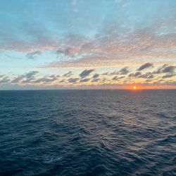 Pacific Ocean, sun set on the horizon